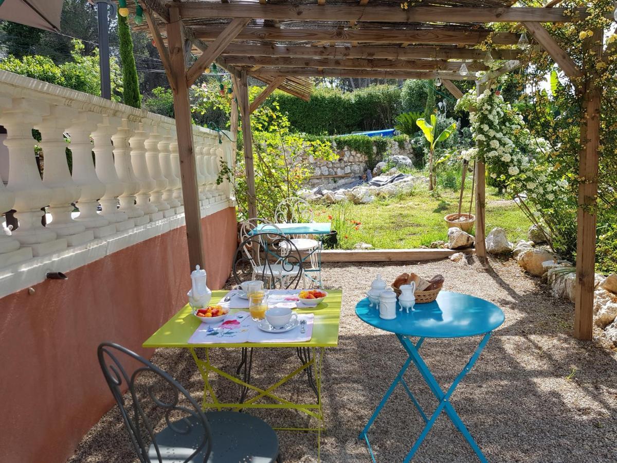 Mas D'Azur Bed & Breakfast Roquefort-les-Pins Exterior foto